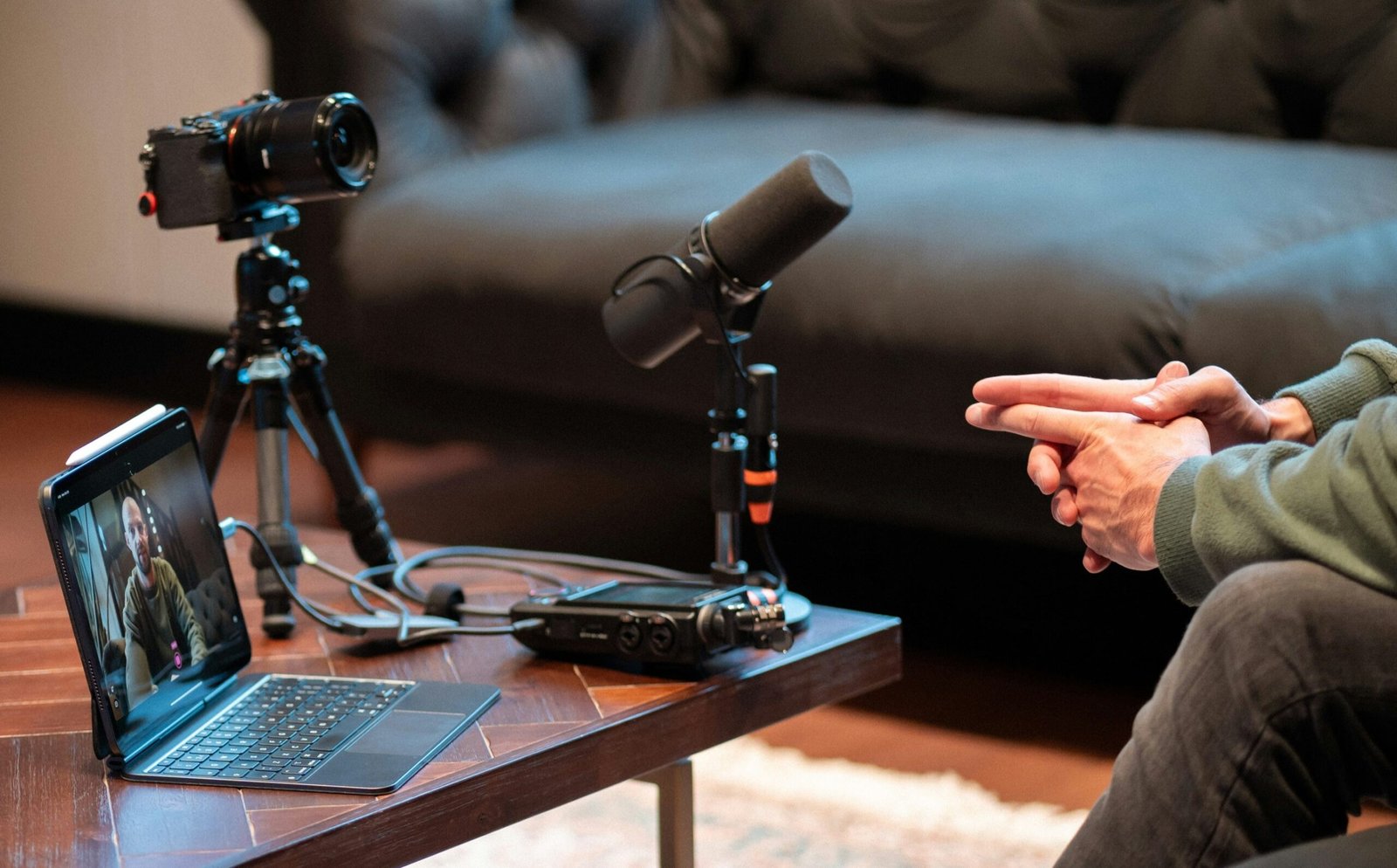 How to Build an Online Presence From Zero: A Complete Guide for Beginners